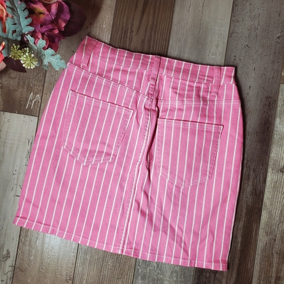 NWT Victor Glemaud Aurora Pink and White Striped Denim Mini Skirt Size 0 - Picture 4 of 16